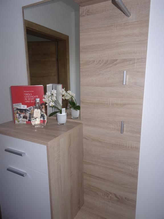Panorama Apartment Bruck am Ziller ภายนอก รูปภาพ